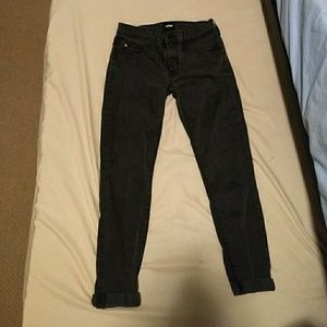 Hudson Faded Black Capris👖❣️